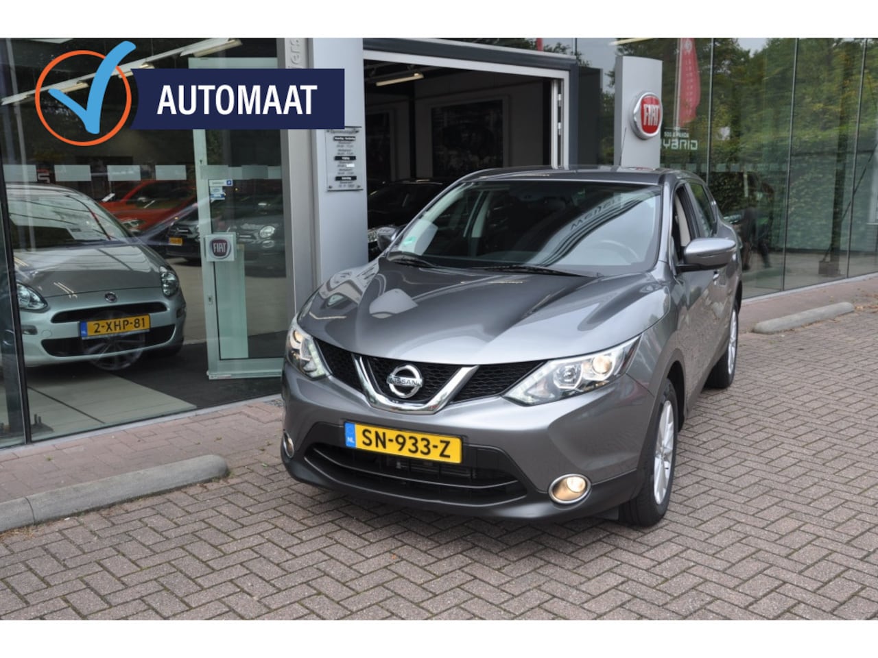 Nissan Qashqai - 1.2 Acenta AUTOMAAT - AutoWereld.nl