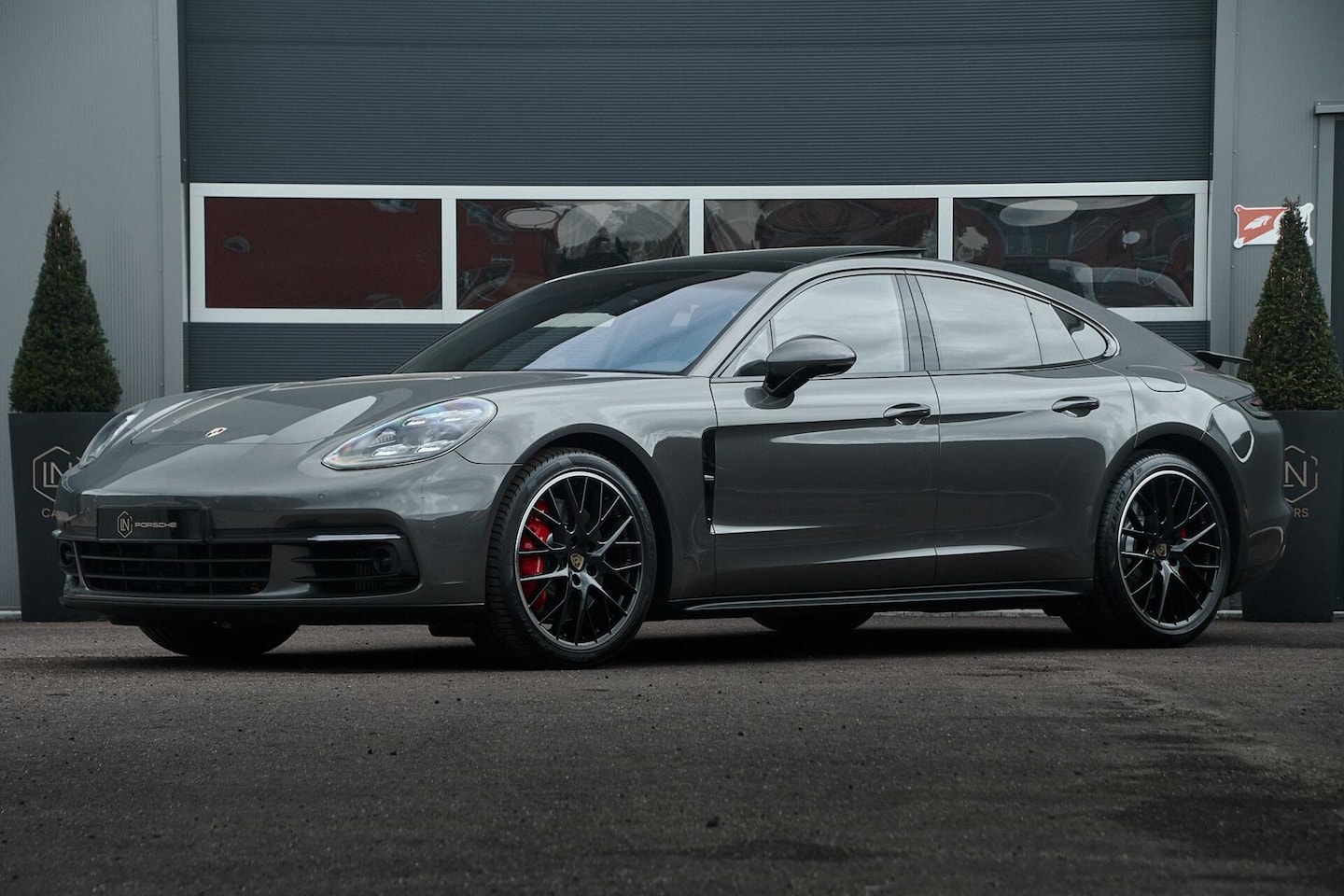 Porsche Panamera - 2.9 4 E-Hybrid Executive | Panoramadak - AutoWereld.nl