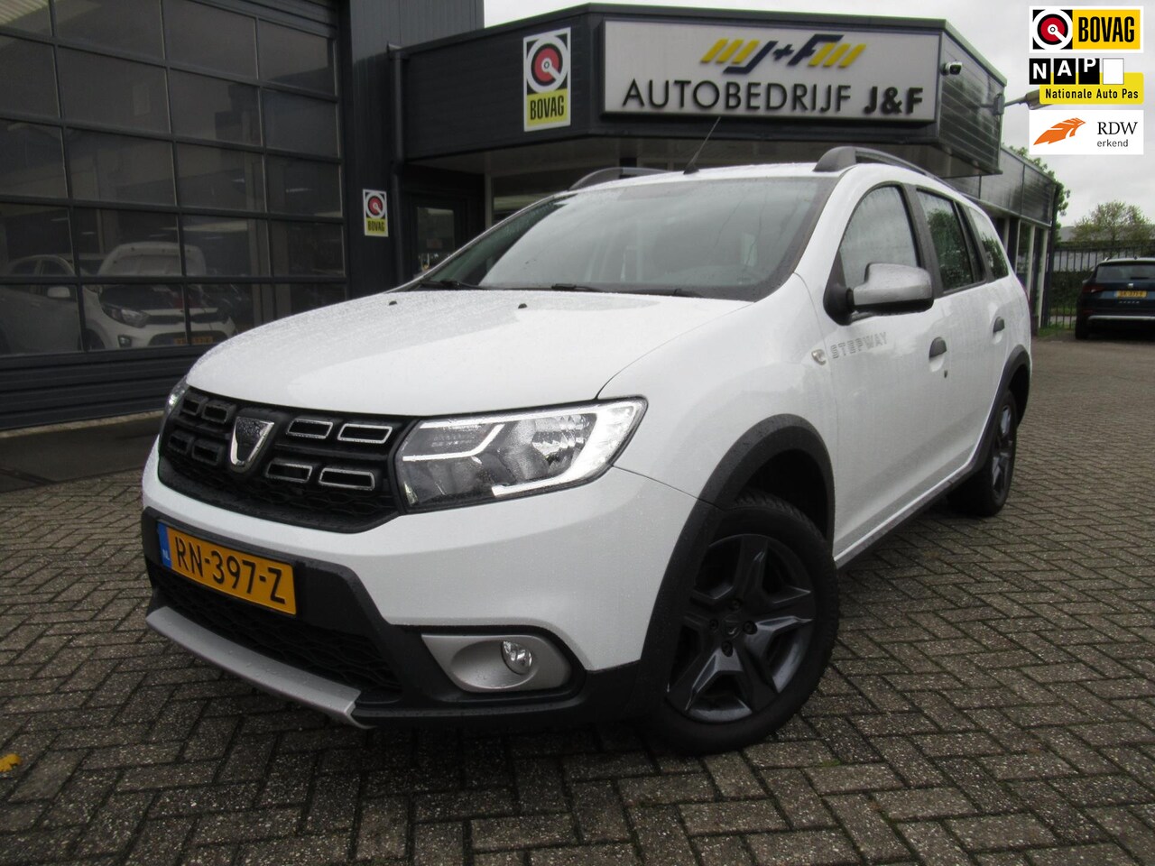 Dacia Logan MCV - 0.9 TCe Stepway / AIRCO / 1ste EIGENAAR - AutoWereld.nl