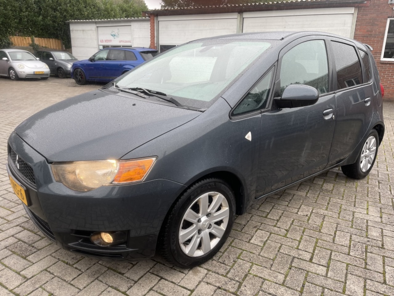 Mitsubishi Colt - 1.3 Airconditioning 5 deurs - AutoWereld.nl