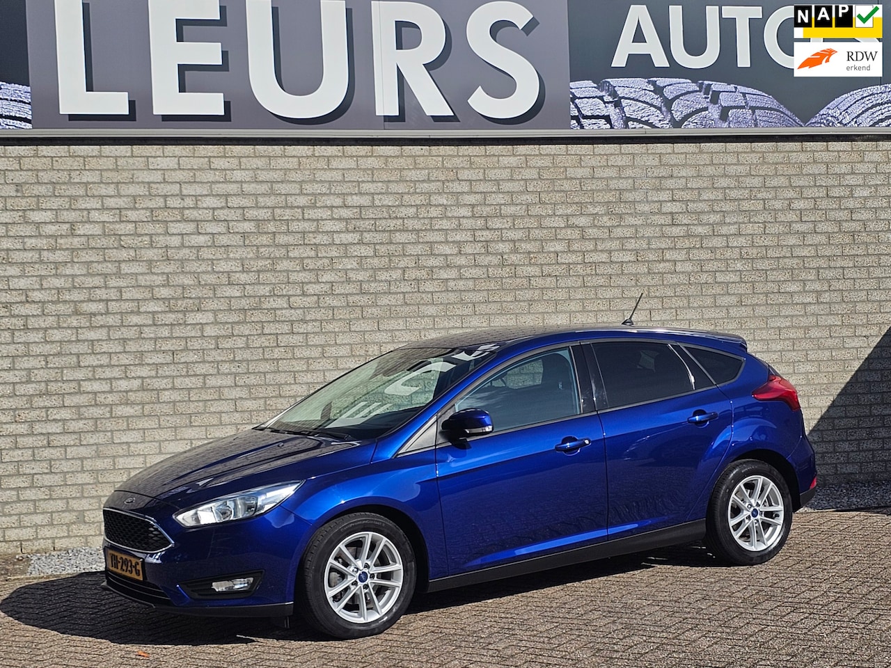 Ford Focus - 125 Pk Edition Navi/Ecc/Ccr/Pdc/NAP - AutoWereld.nl