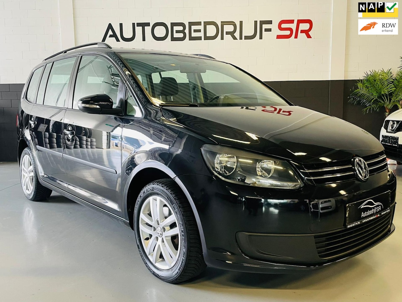 Volkswagen Touran - 1.2 TSI Highline BlueMotion 7p. Cruise Controle! Stoelverwarming! Airco - AutoWereld.nl