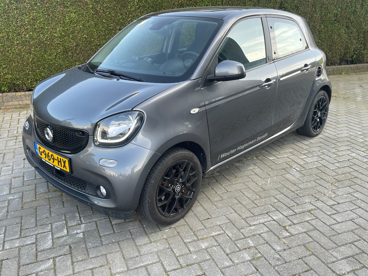 Smart Forfour - EQ Business Solution PLUS Lederen bekleding - Navi - 2000 SUBSIDIE MOGELIJK - AutoWereld.nl