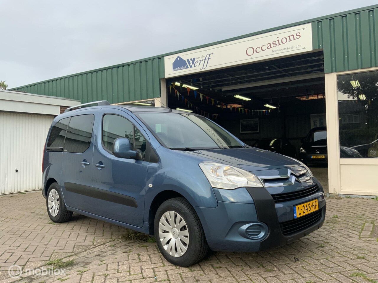 Berlingo store combi van