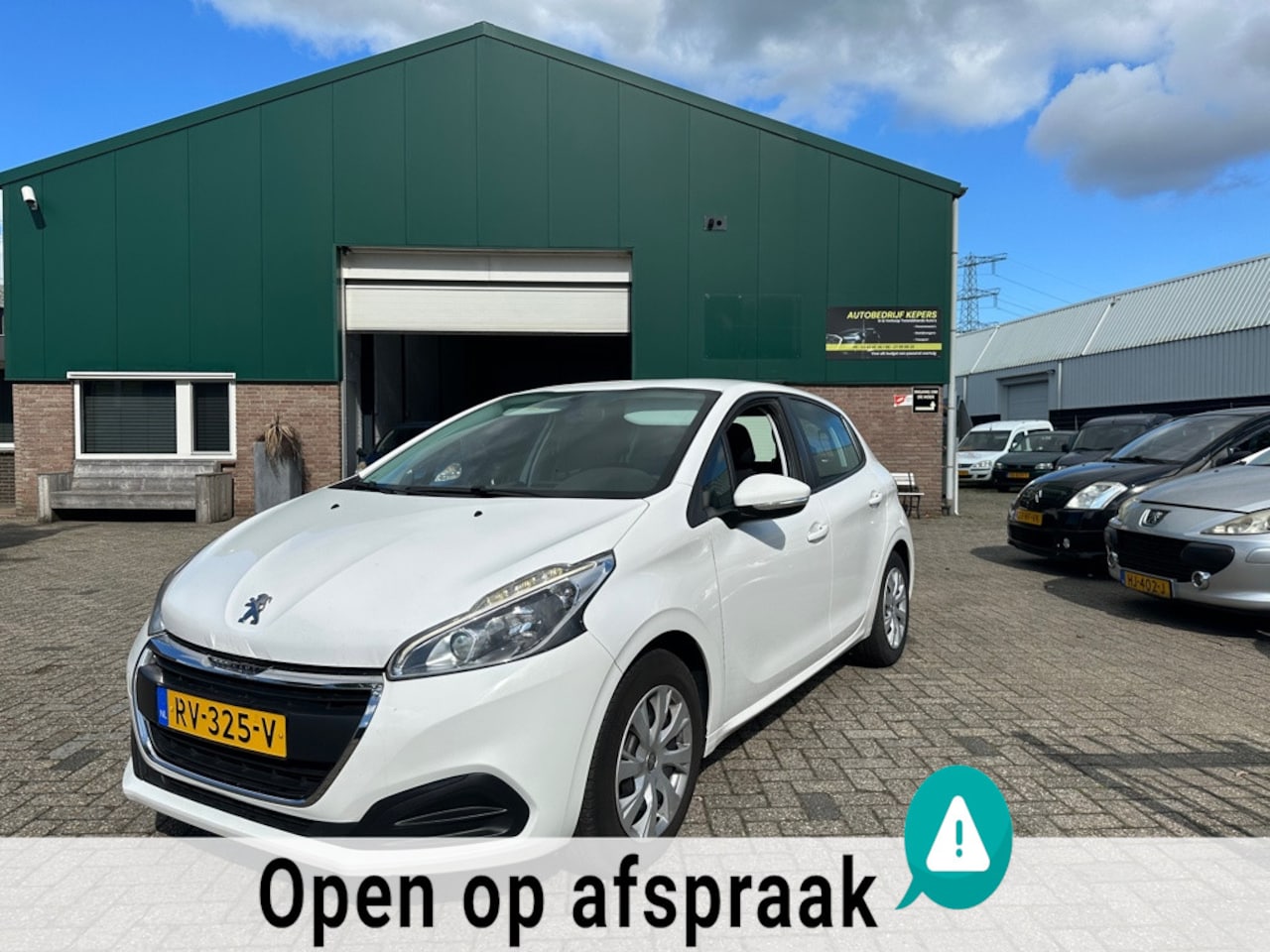 Peugeot 208 - 1.2 PureTech Active LED Airco Cruise PDC - AutoWereld.nl