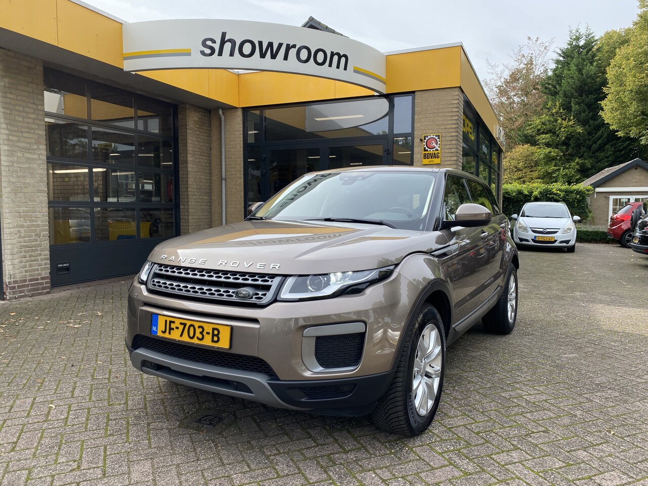 Land Rover Range Rover Evoque - 2.0 TD4 SE Automaat Navi Panodak - AutoWereld.nl