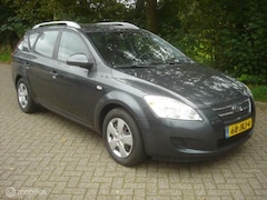 Kia Cee'd Sporty Wagon - 1.6 CRDi X-tra