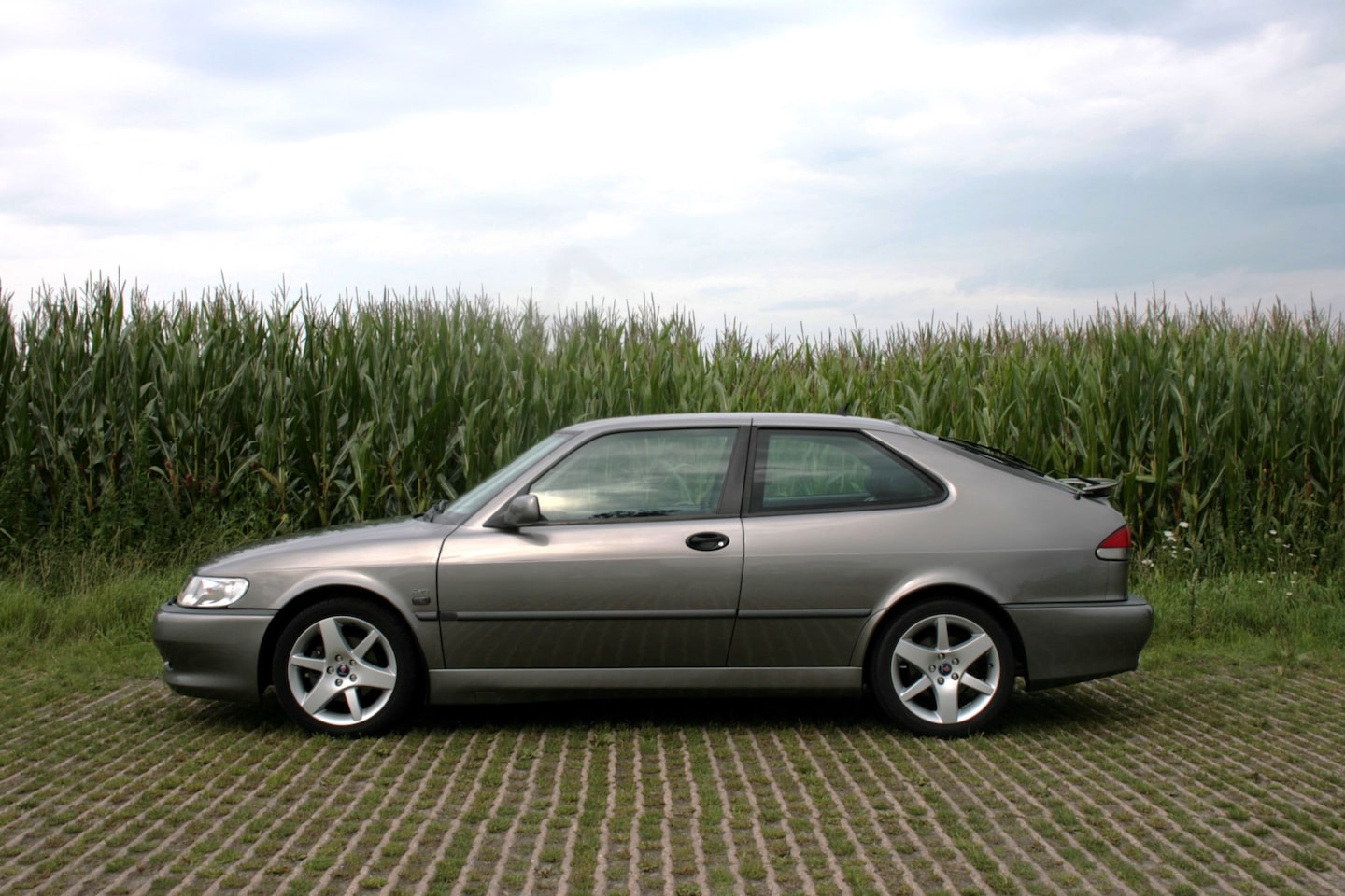 Saab 9-3 Coupé - 2.0 Turbo Aero uniek, in zeer goede staat met lage kilometerstand. Lees tekst onderaan! - AutoWereld.nl