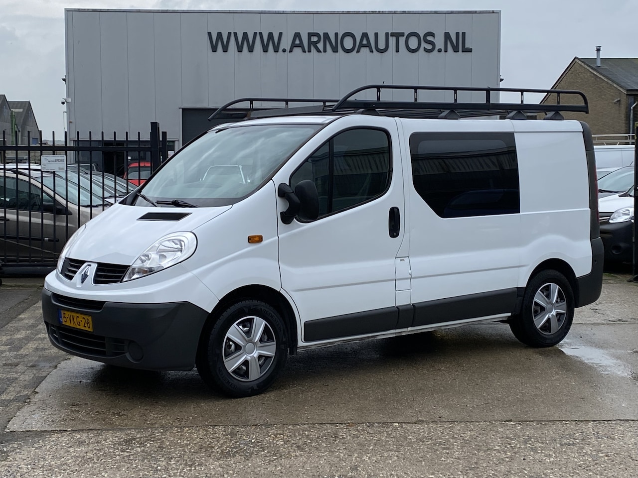 Renault Trafic - 2.0 dCi T27 L1H1 DC 2.0 dCi T27 L1H1 DC, DUBBEL CABINE, 6-BAK, 5-PERSOONS, AIRCO, CRUISE CONTROL, PARKEERSENSO - AutoWereld.nl