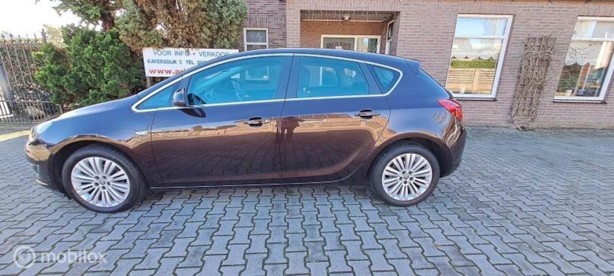 Opel Astra - AIRCO-CR.CONTROL-HEEL MOOI 1.4 Turbo Design Ed. - AutoWereld.nl