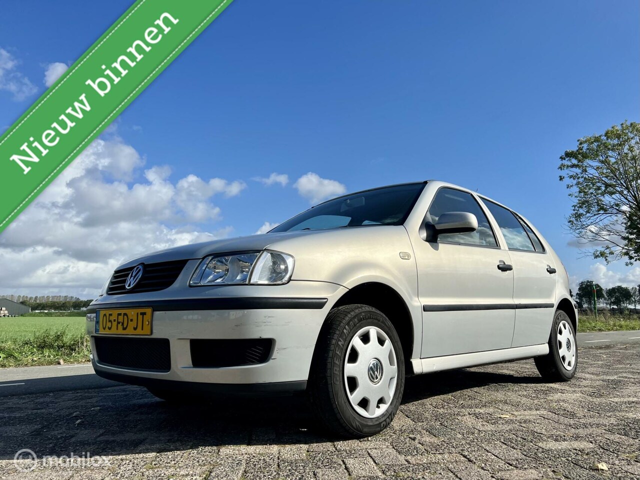 Volkswagen Polo - 1.4 1.4, BJ 2000, Lage km, APK Okt 2024, NAP - AutoWereld.nl