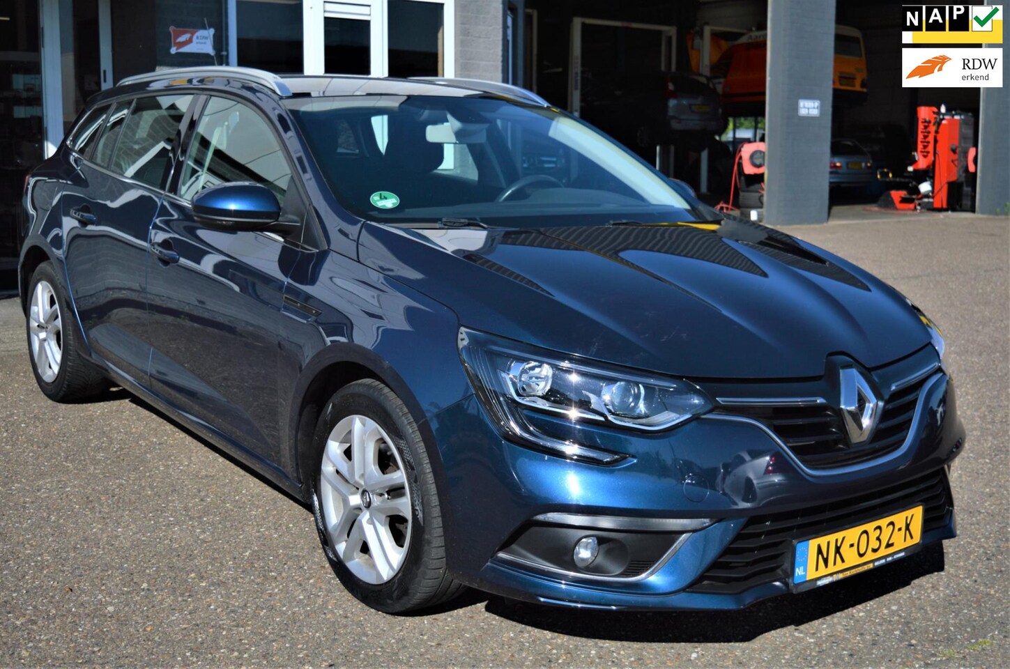 Renault Mégane Estate - 1.2 TCe Zen 1.2 TCe Zen - AutoWereld.nl