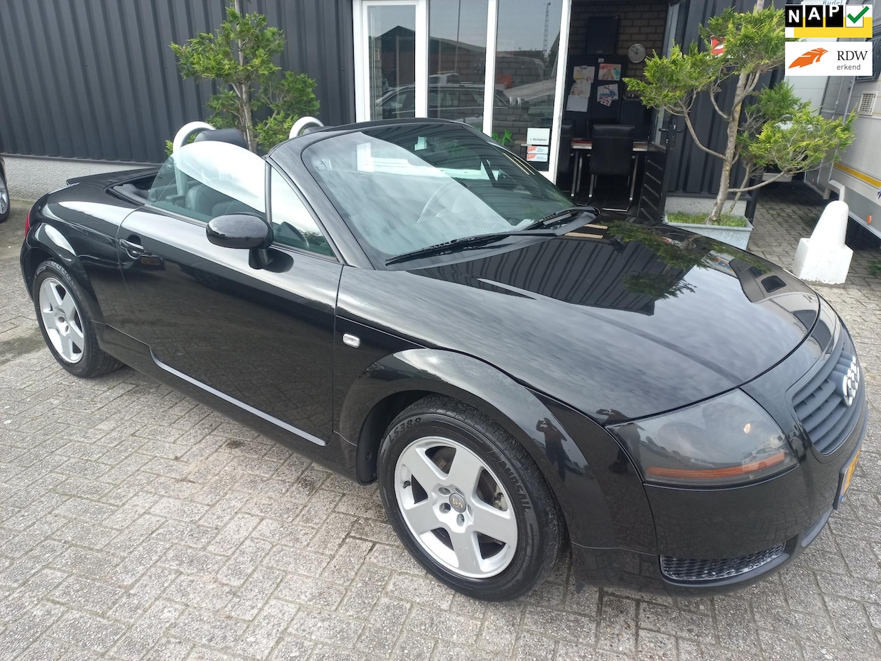 Audi TT Roadster - 1.8 5V Turbo *cabriolet* - AutoWereld.nl