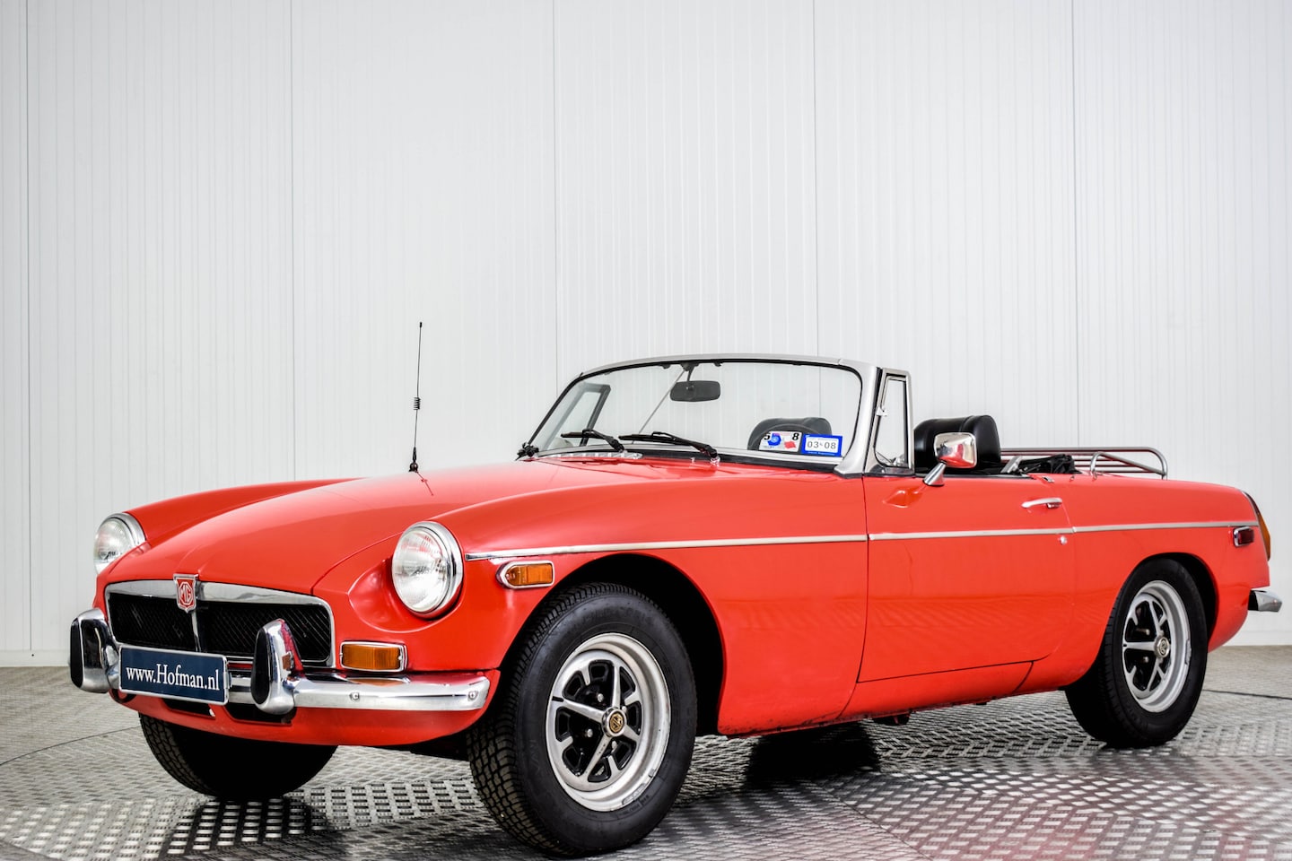 MG B type - MGB Roadster - AutoWereld.nl