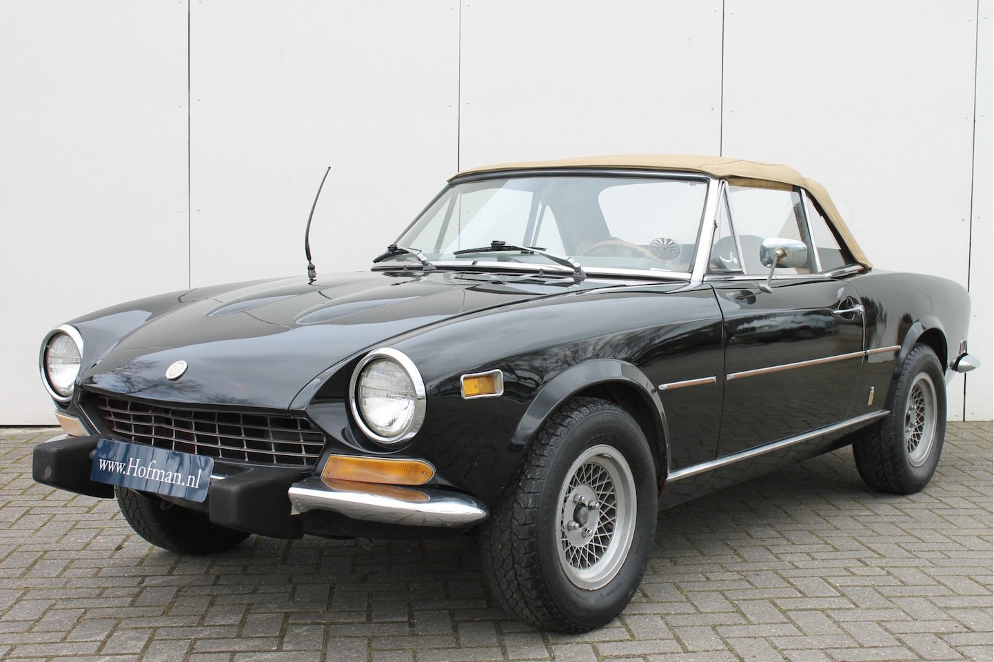 Fiat 124 Spider - AutoWereld.nl