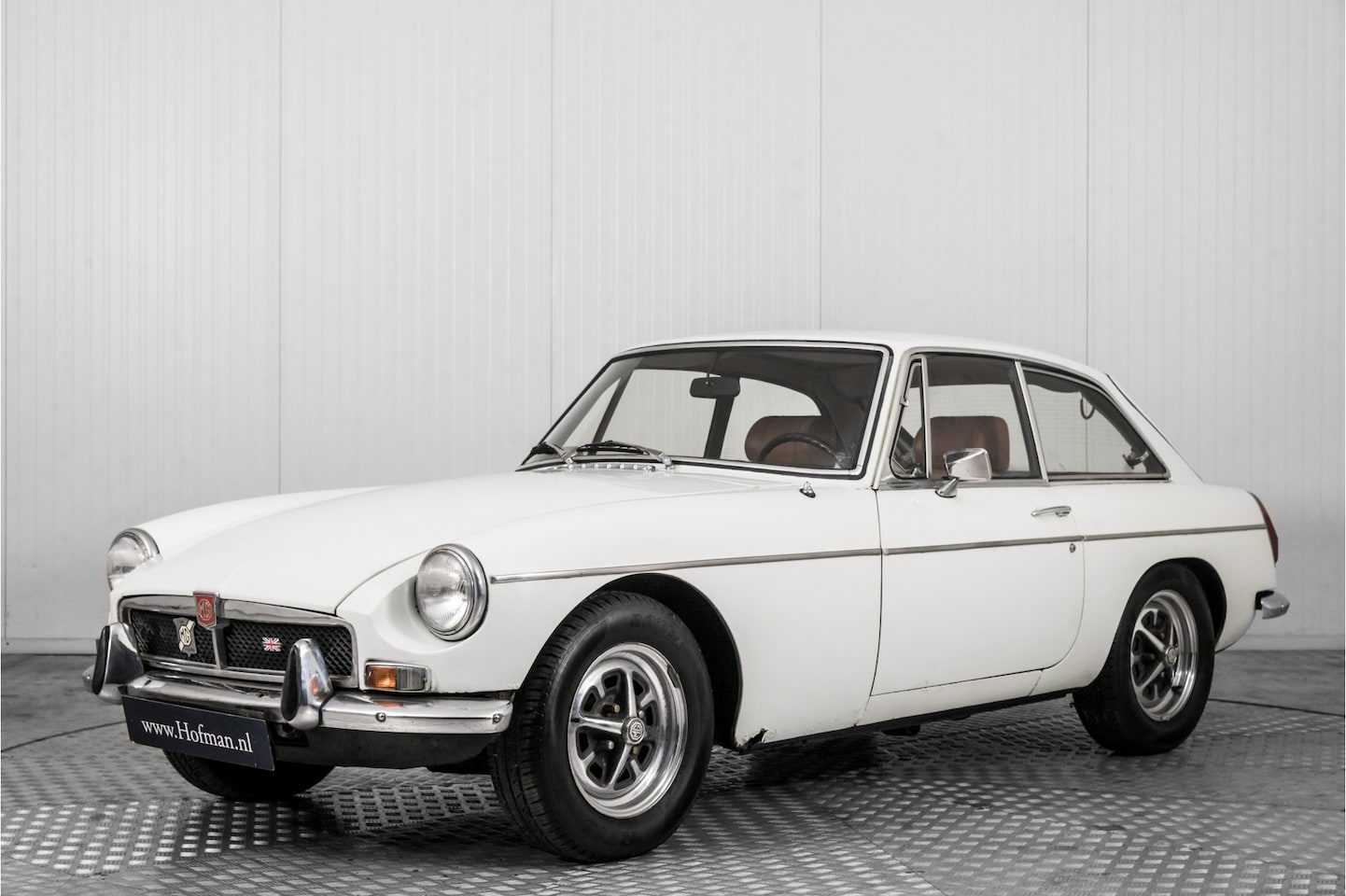 MG B type - 1.8 GT Overdrive - AutoWereld.nl