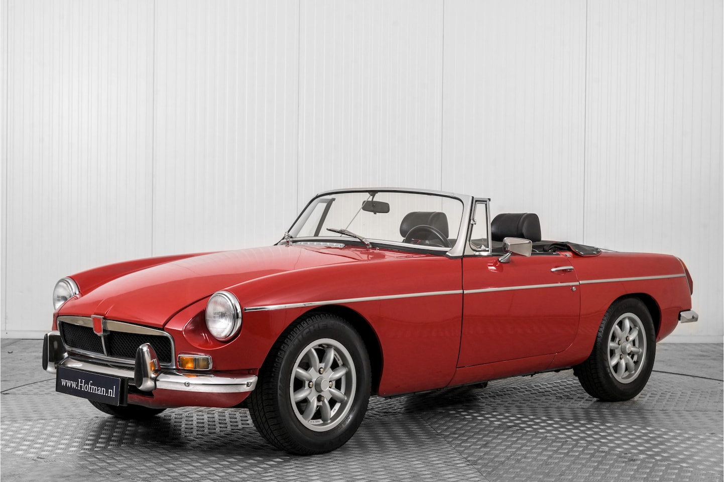 MG B type - MGB 1.8 Roadster - AutoWereld.nl