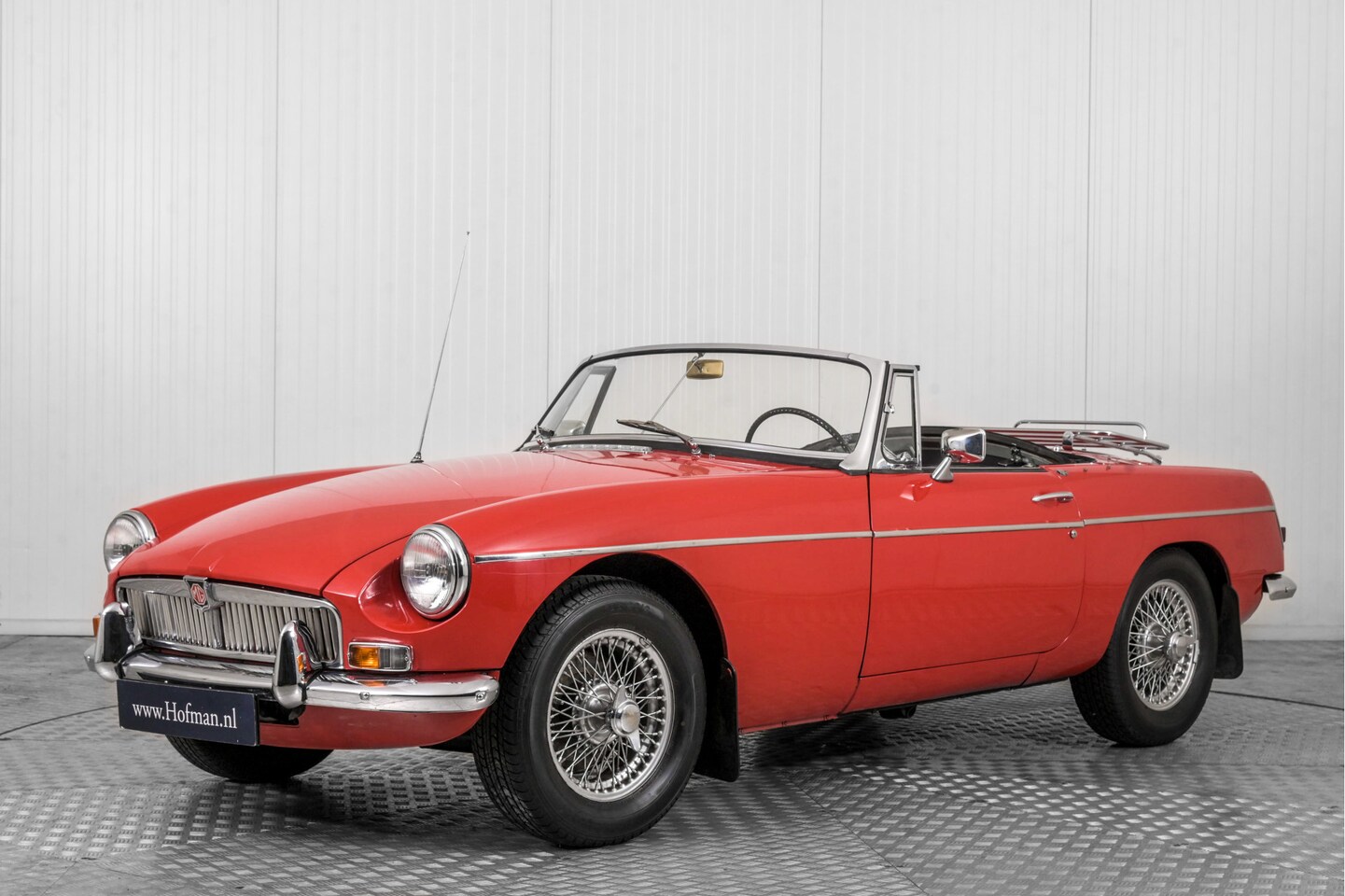 MG B type - 1.8 Roadster Overdrive - AutoWereld.nl