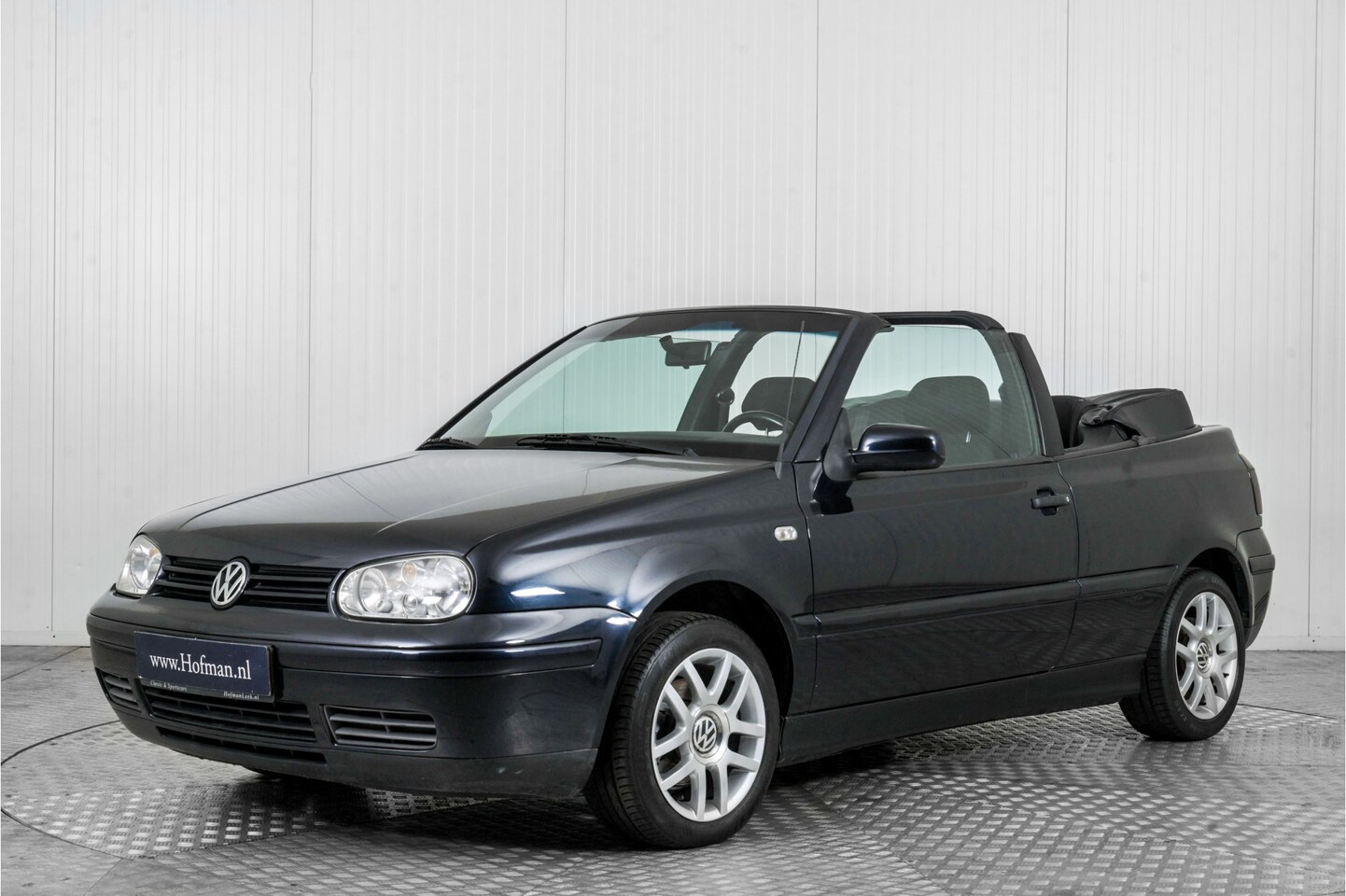 Volkswagen Golf Cabriolet - 1.8 Trendline 1.8 Trendline - AutoWereld.nl