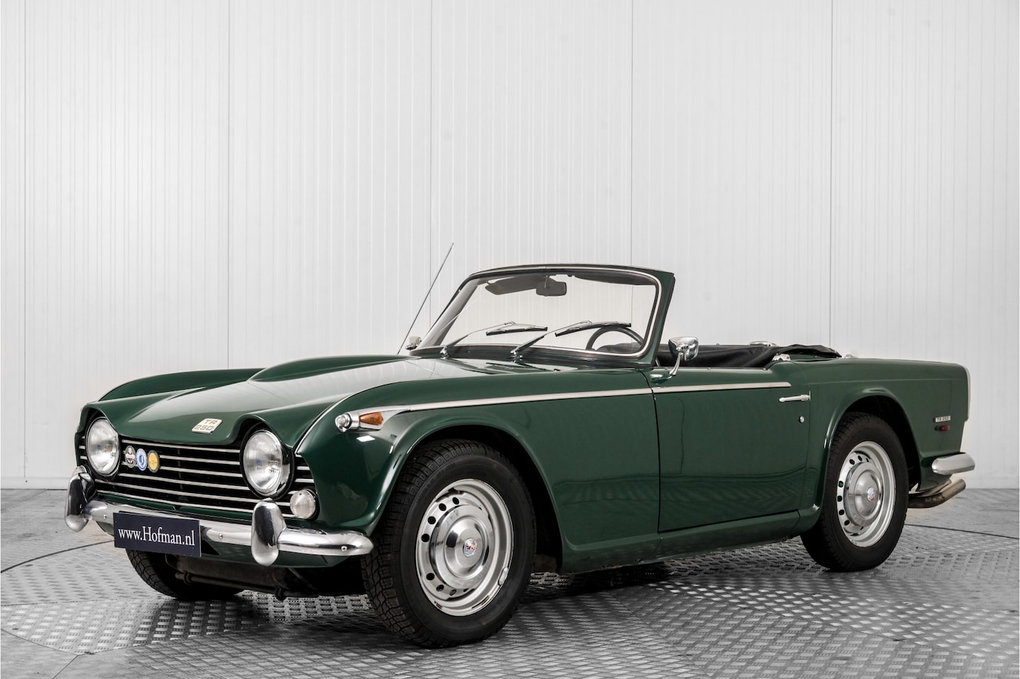 Triumph TR5 - TR250 Overdrive - AutoWereld.nl