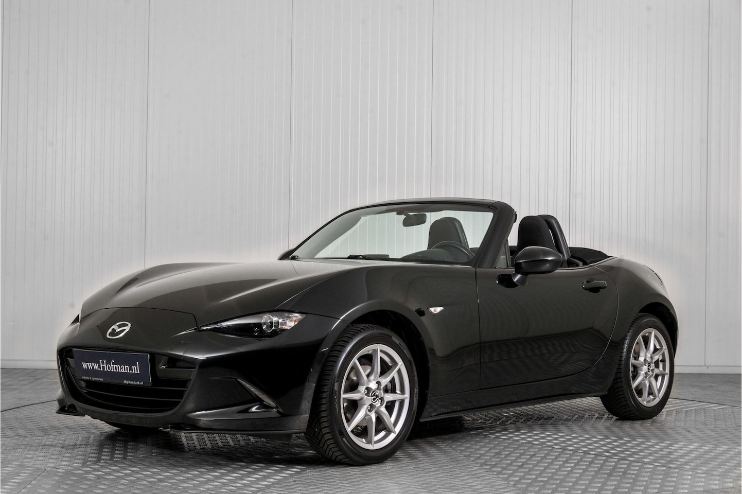 Mazda MX-5 - MX5 1.5 SkyActiv-G 131 S NAVI - AutoWereld.nl