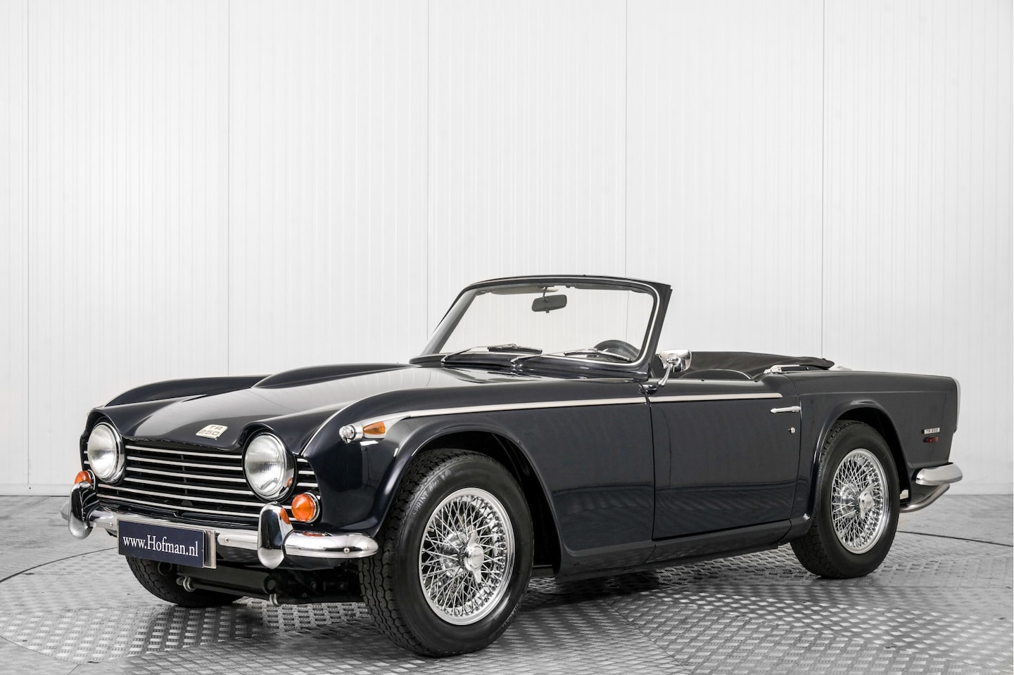 Triumph TR5 - TR250 Overdrive - AutoWereld.nl