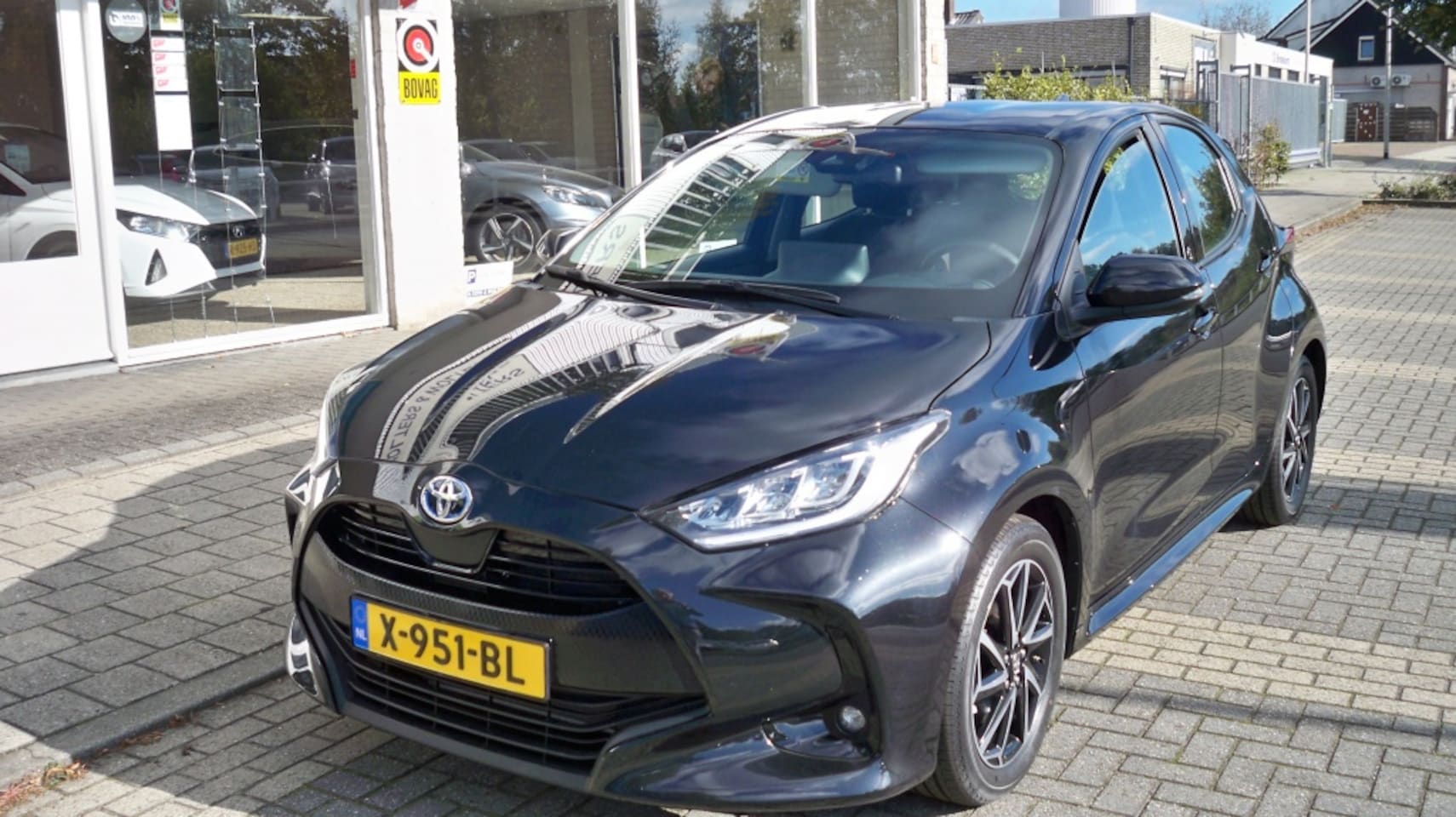 Toyota Yaris - 1.5 Hyb. Dynamic - AutoWereld.nl