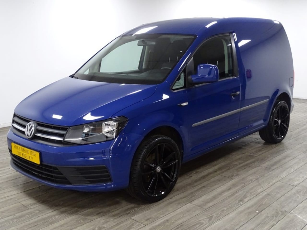 Volkswagen Caddy - 2.0 TDI L1H1 BMT COMFORTLINE/ AIRCO/ NAVI - AutoWereld.nl