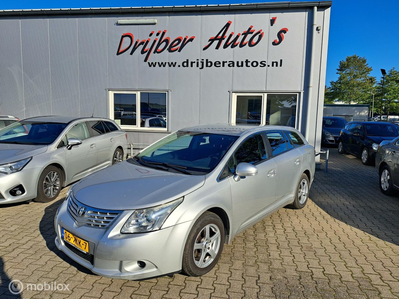 Toyota Avensis - 2.0 D-4D Business 2.0 D-4D Business - AutoWereld.nl