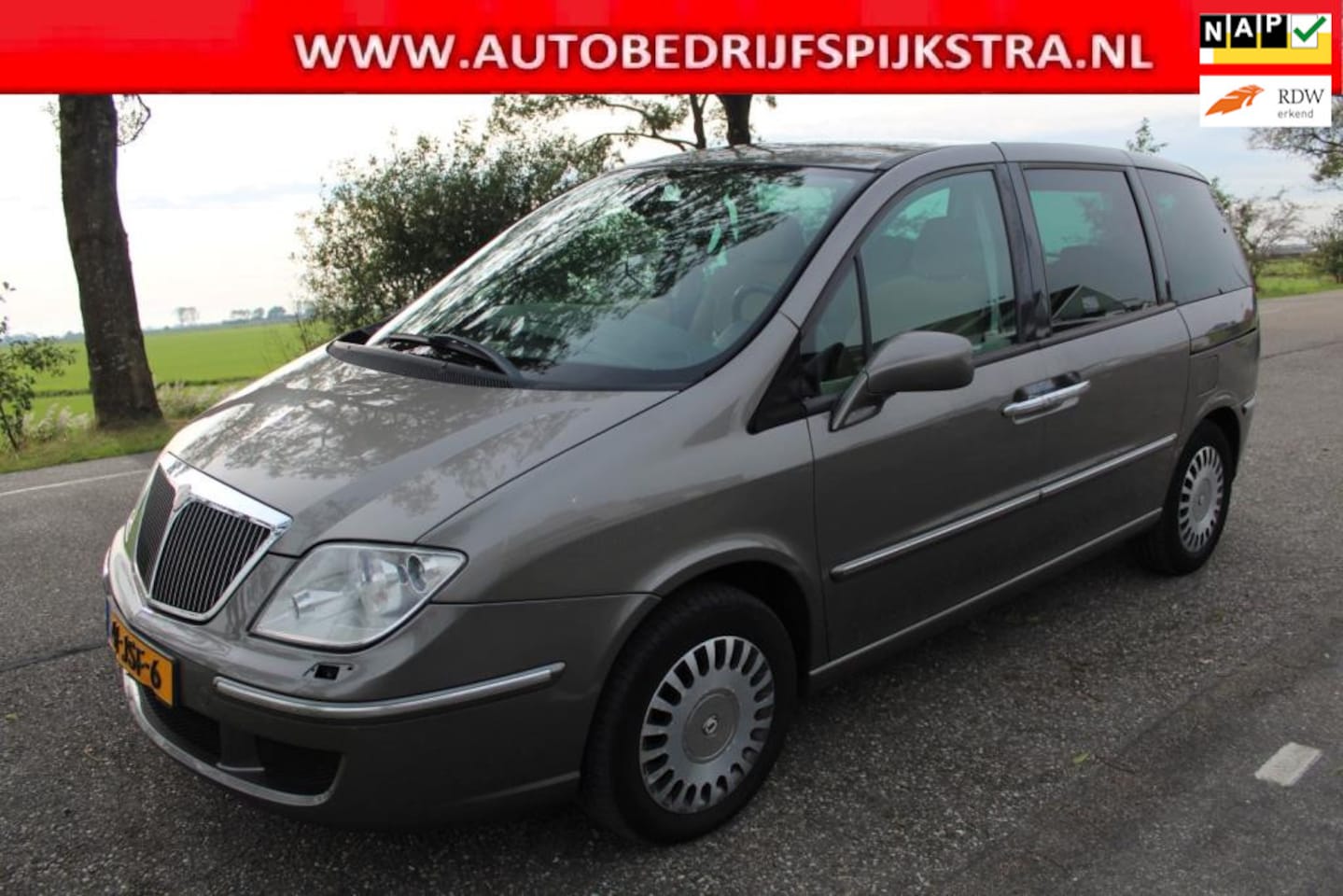 Lancia Phedra - 2.2 JTD Platino // 7-PERS / EXPORT PRIJS // - AutoWereld.nl