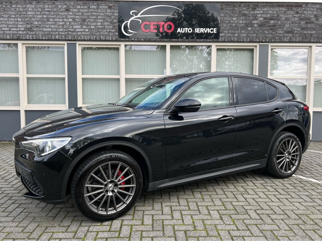 Alfa Romeo Stelvio - 2.0 T AWD F.E. 280Pk Q4 - AutoWereld.nl