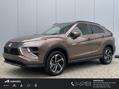 Mitsubishi Eclipse Cross - 2.4 PHEV Intense / Apple Carplay & Android Auto / Adaptieve Cruise Control / Camera / Stoe