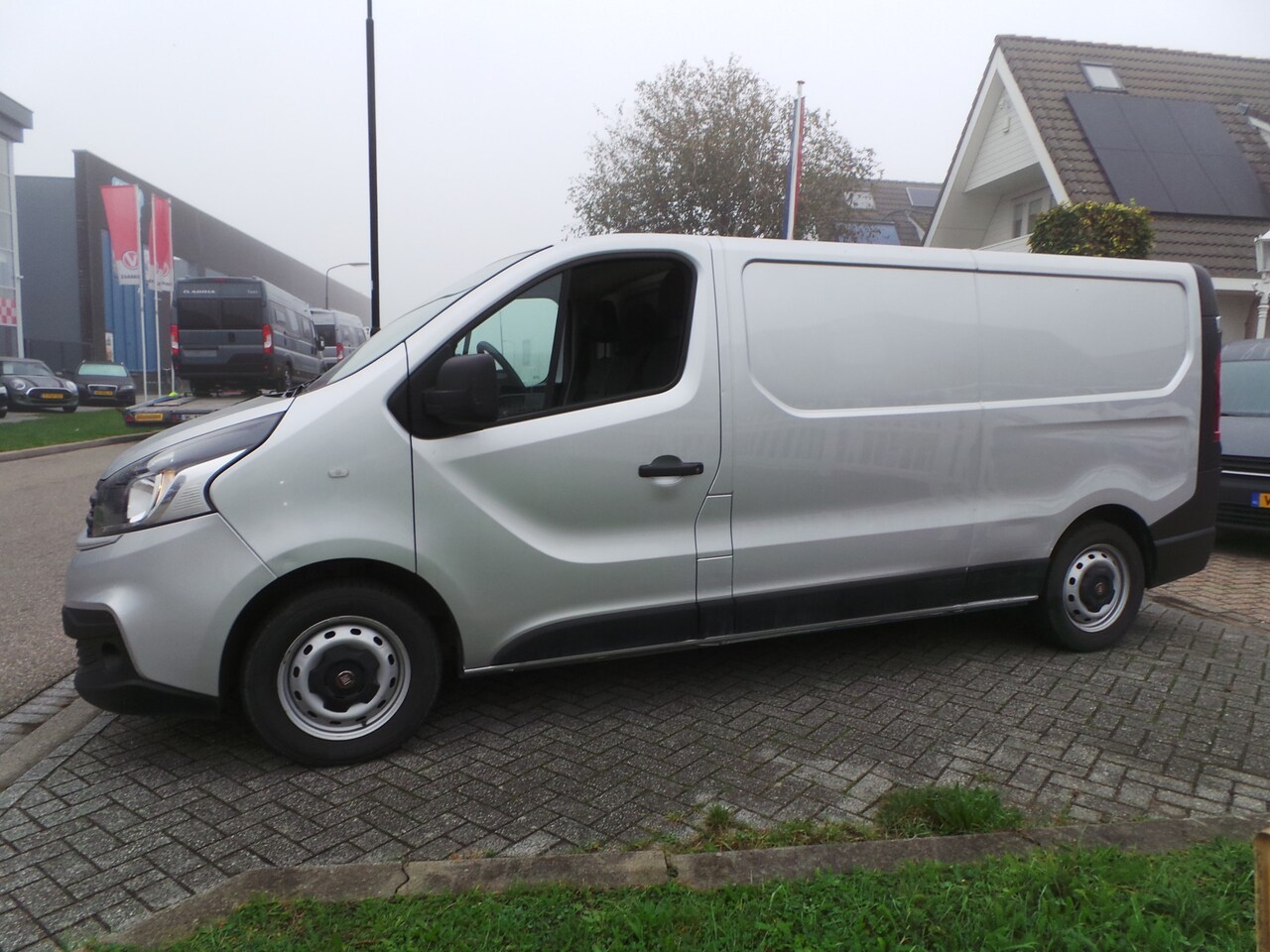 Fiat Talento - /Renault Trafic/Opel Vivaro 1.6 MJ EcoJet L2H1 Basis airco,cruise,navi,trekh - AutoWereld.nl