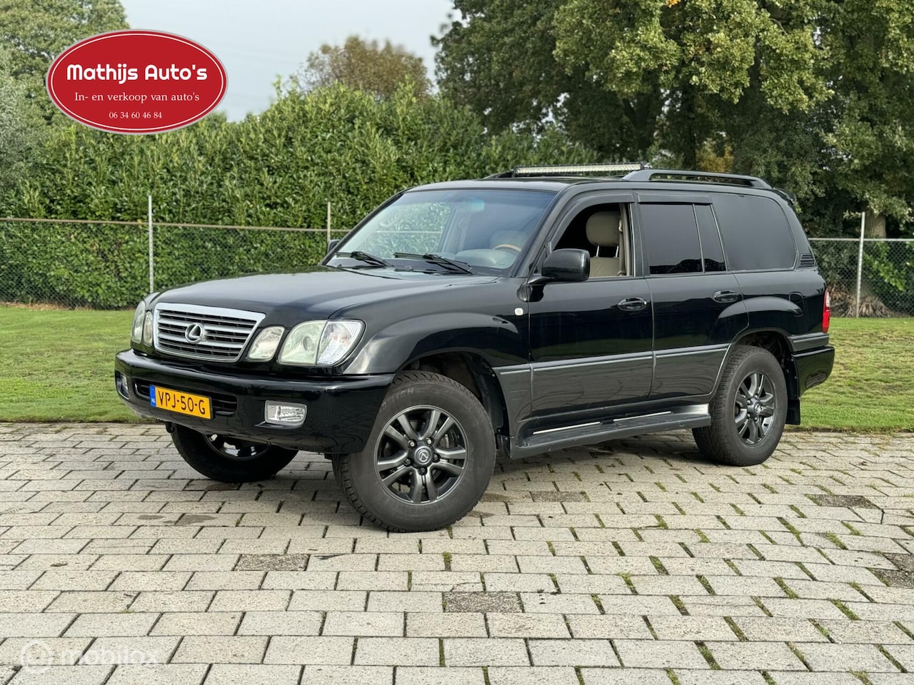 Lexus LX - Grijs kenteken LPG G3 V8 Youngtimer 238pk! Landcruiser 100 - AutoWereld.nl