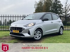 Hyundai i10 - 1.0 Comfort Smart 5-zits Navi / Camera / Airco / Cruise / Zwart dak