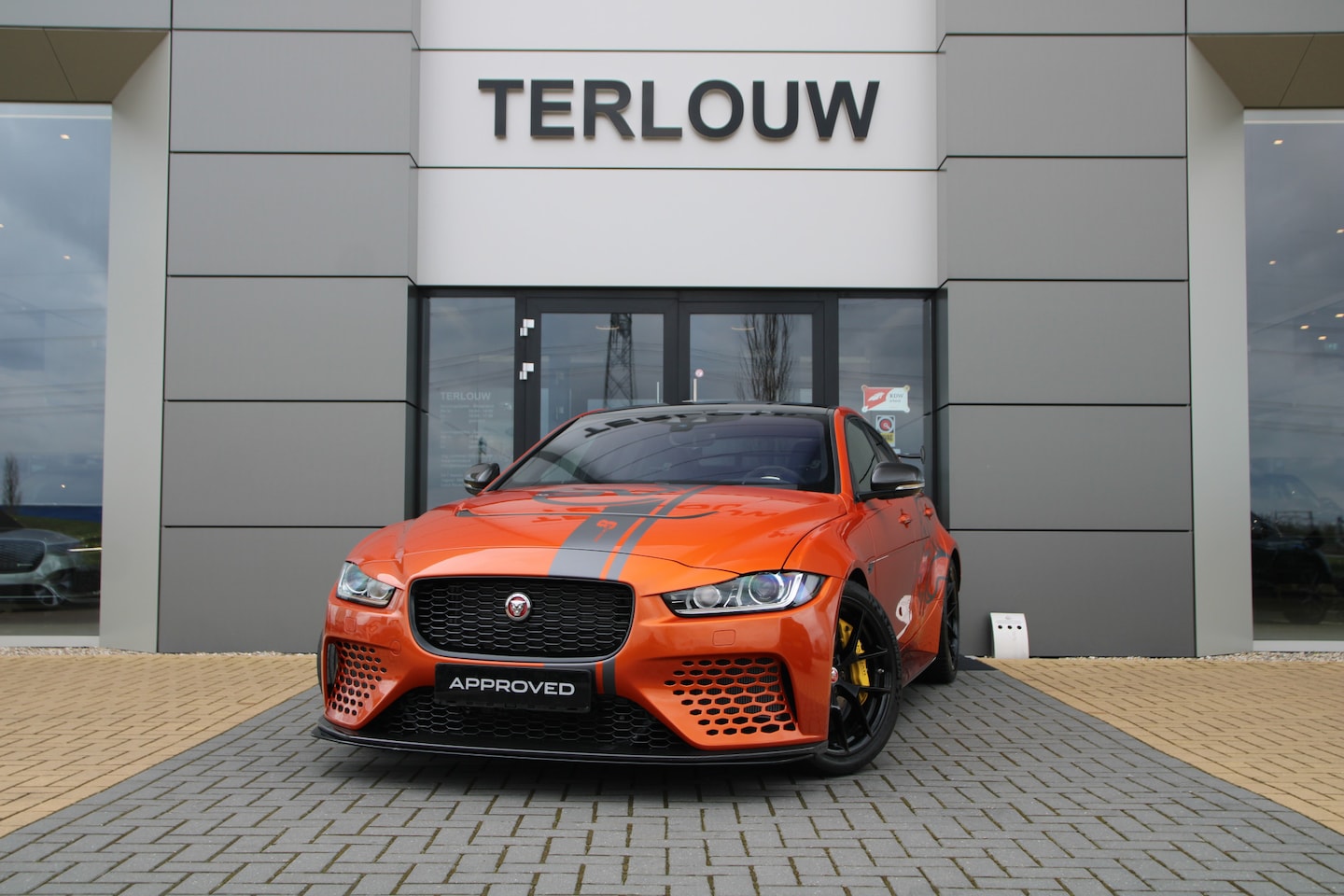 Jaguar XE - 5.0 SV Project 8 5.0 SV Project 8 - AutoWereld.nl