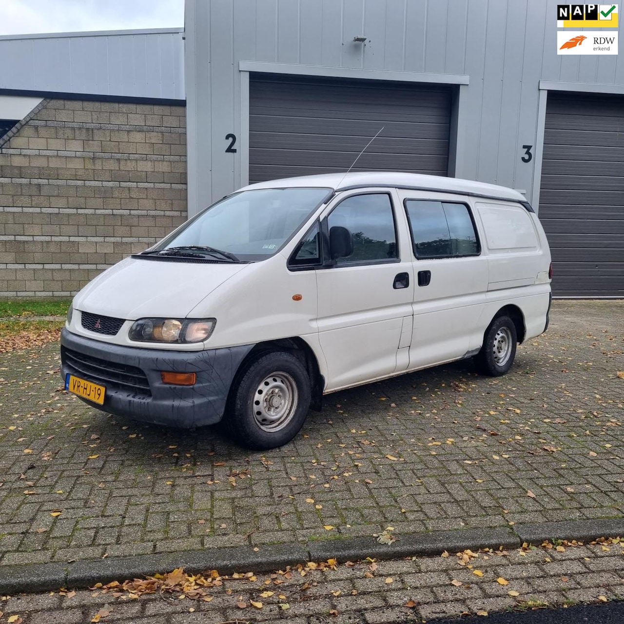 Mitsubishi L 400 - L 400 2.5 DIESEL MANUEEL AIRCO LONG GOOD CAR - AutoWereld.nl