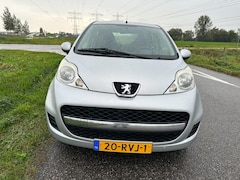 Peugeot 107 - 1.0-12V XS