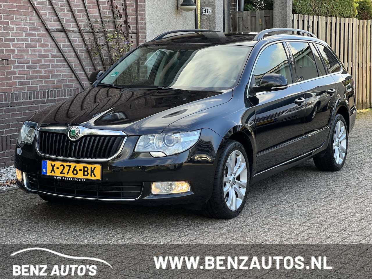 Skoda Superb Combi - 3.6 FSI Elegance 4x4 Business Line Automaat/Navi/Xenon - AutoWereld.nl