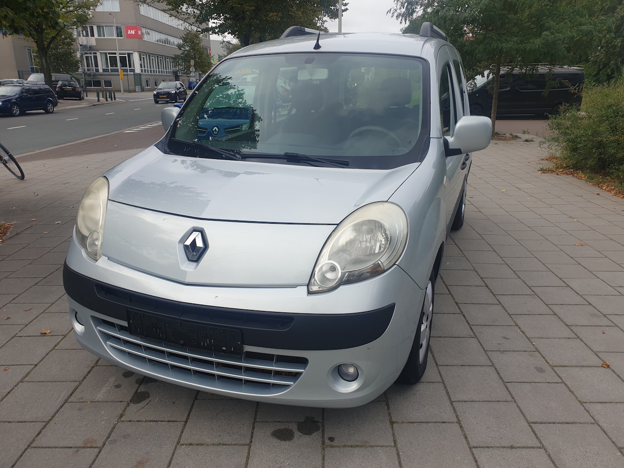 Renault Kangoo Family - 1.6-16V Privilège 1.6-16V Privilège - AutoWereld.nl