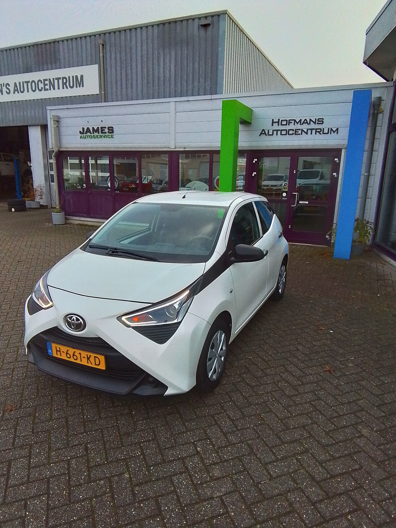 Toyota Aygo - 1.0 VVT-i x-fun 1.0 VVT-i x-fun - AutoWereld.nl