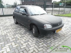 Daihatsu Charade - 1.3-16V (cross)