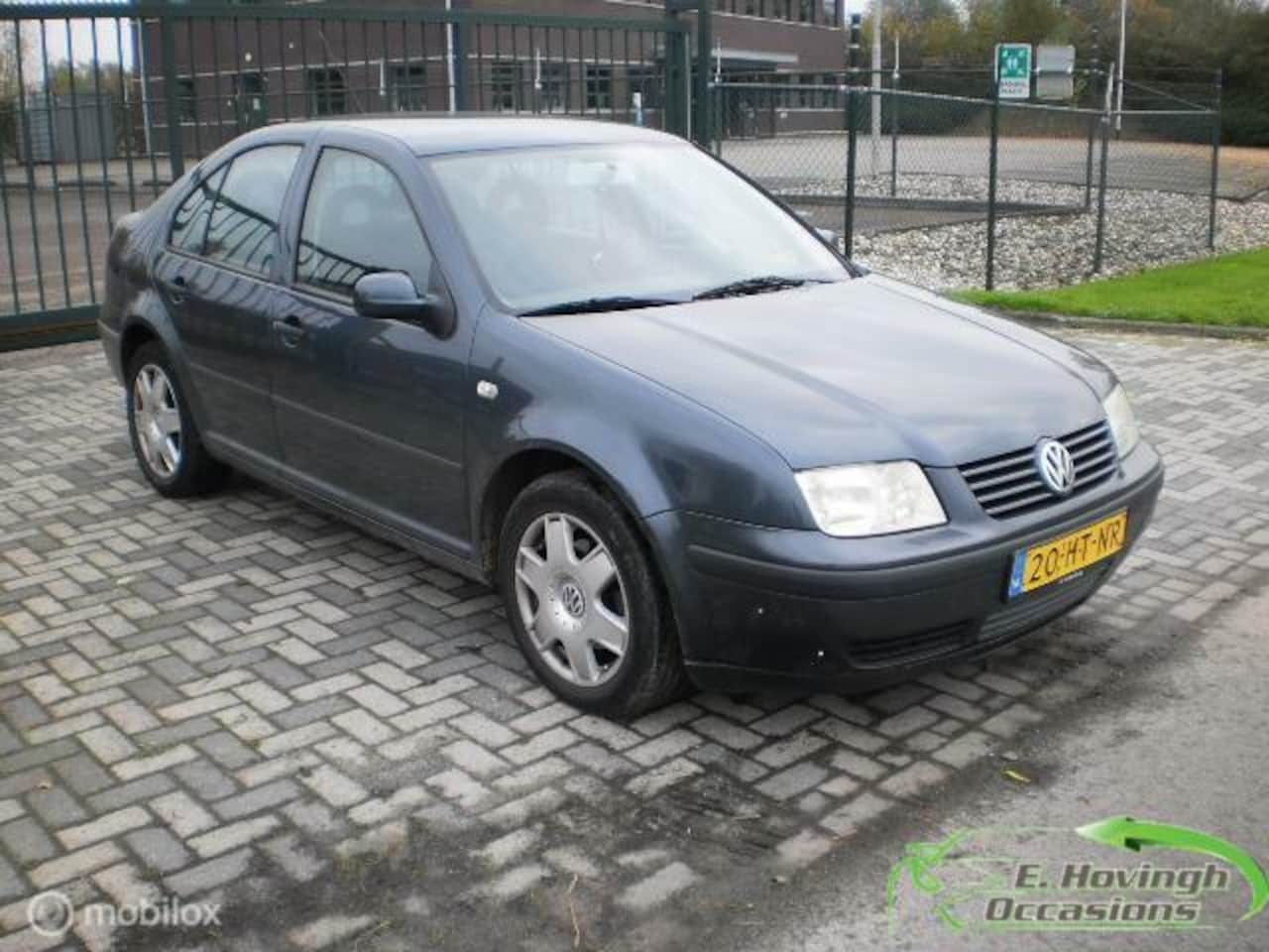 Volkswagen Bora - 1.6-16V Comfortline EXPORT - AutoWereld.nl