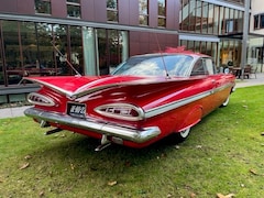 Chevrolet Impala - V 8 Hardtop Coupe