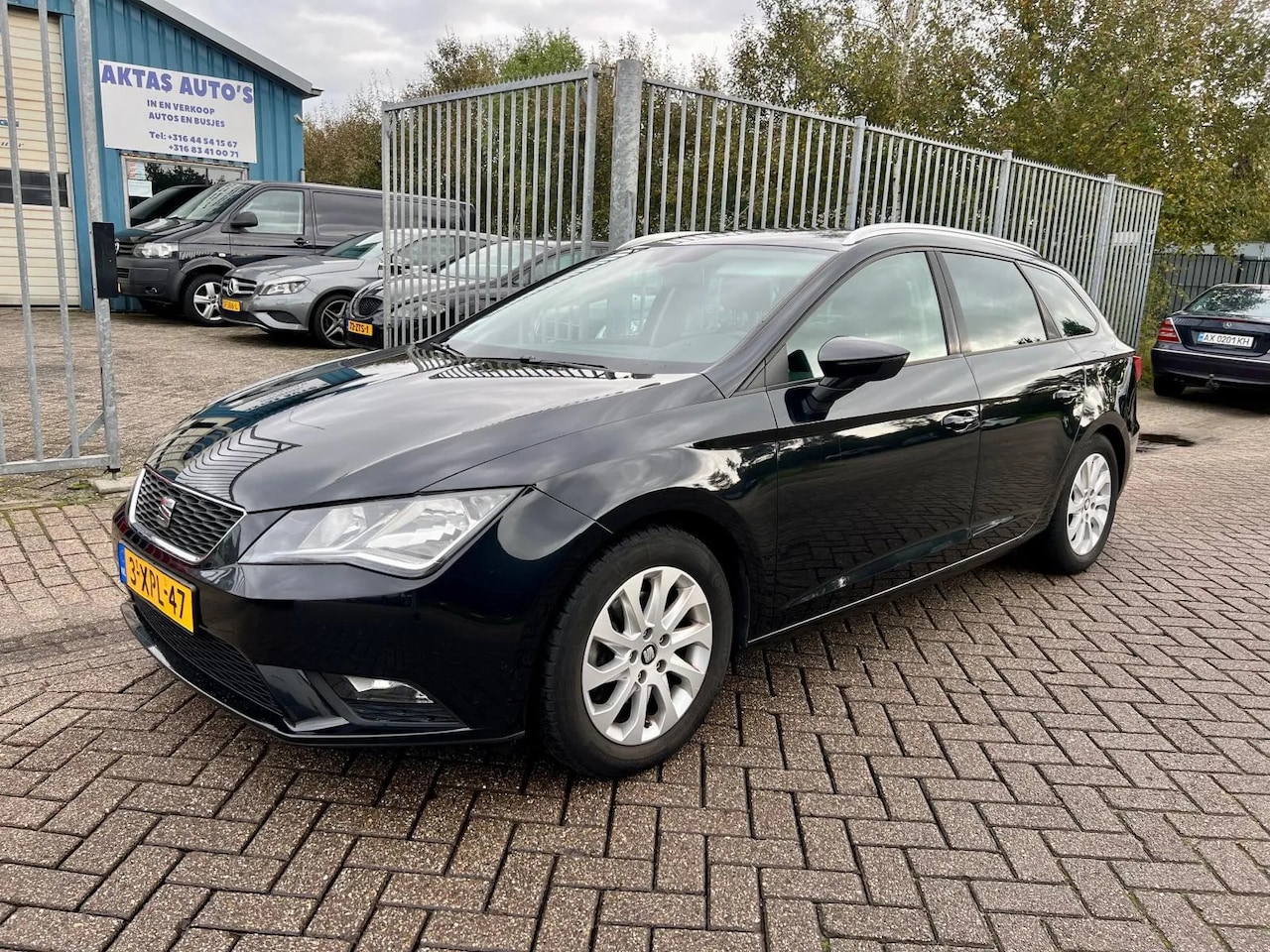 Seat Leon ST - 1.6 TDI Style 1.6 TDI Style - AutoWereld.nl