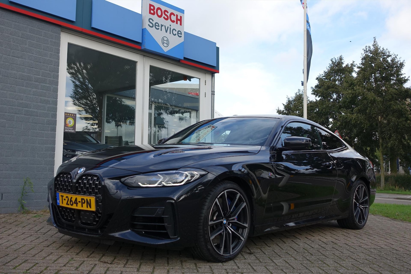 BMW 4-serie Coupé - (g22) M440i 374pk xDrive Aut | H&K | LASERLICHT | TREKHAAK | SCHUIFDAK | ALARM 4 - AutoWereld.nl