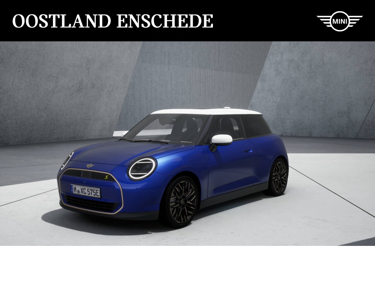 MINI Cooper - SE Favoured 54,2 kWh / Panoramadak / JCW Sportstoelen / Parking Assistant Plus / Comfort A - AutoWereld.nl