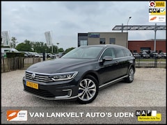 Volkswagen Passat Variant - 1.4 TSI GTE Highline Hybride Leder, LED, ACC