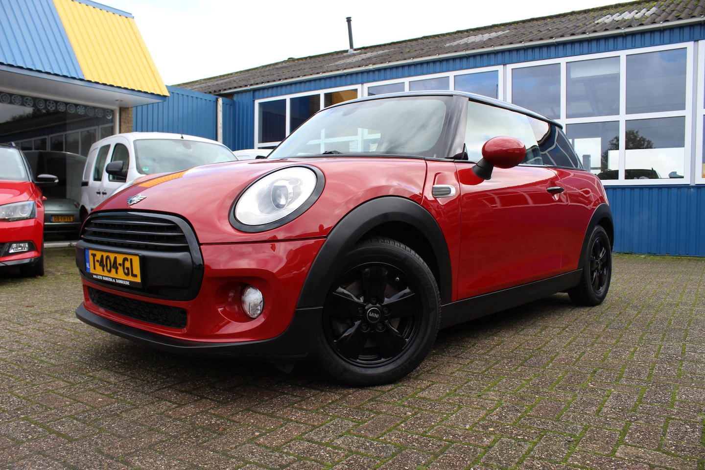 MINI Mini - 1.2i "Sportive" Navi - Xenon - Cruise - 6 Bak !!! 102 Pk - AutoWereld.nl