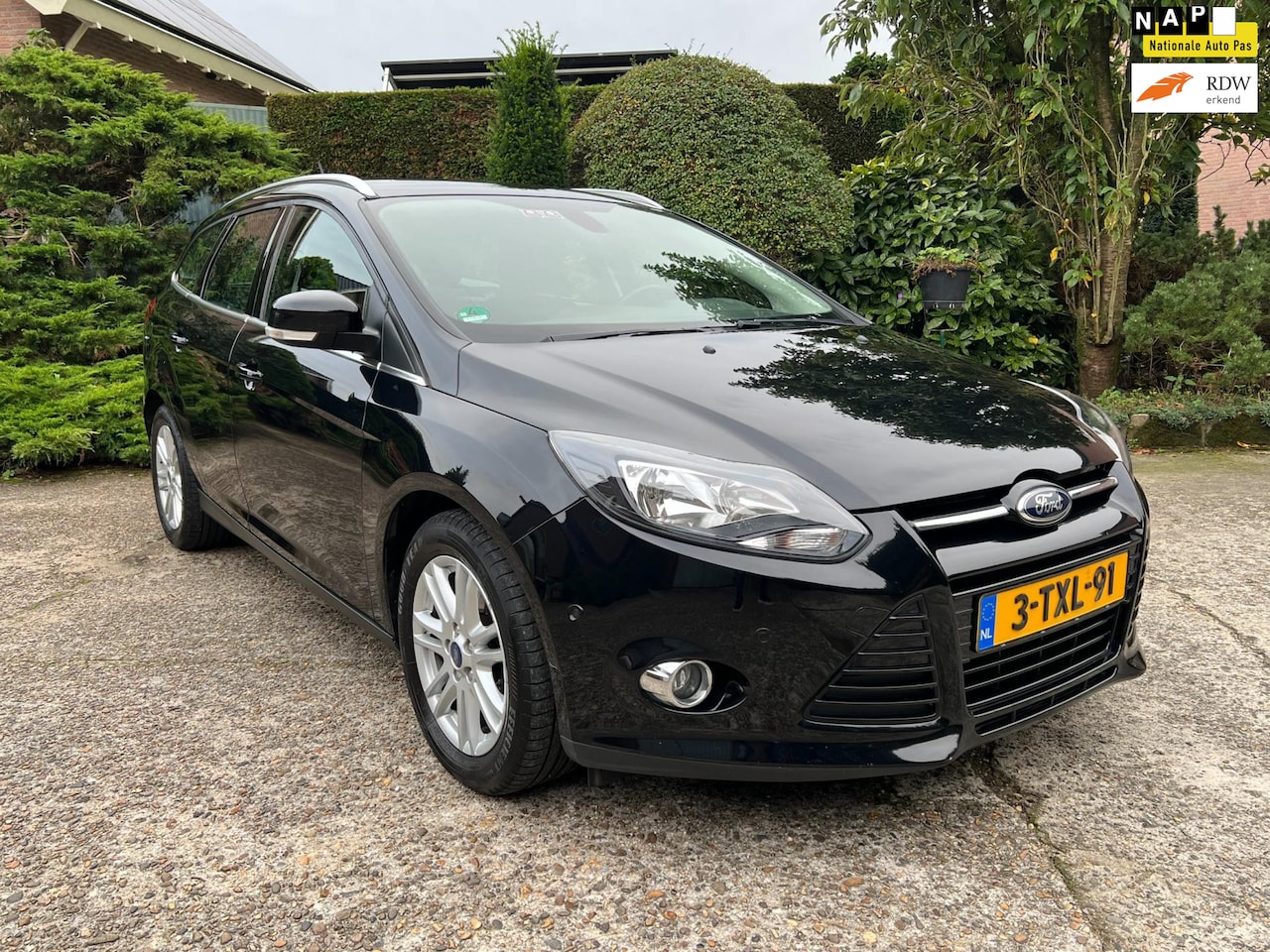 Ford Focus Wagon - 1.0 EcoBoost Edition Plus 1.0 EcoBoost Edition Plus, Navi, ECC, 1e eigenaar, NAP, Nette auto! - AutoWereld.nl